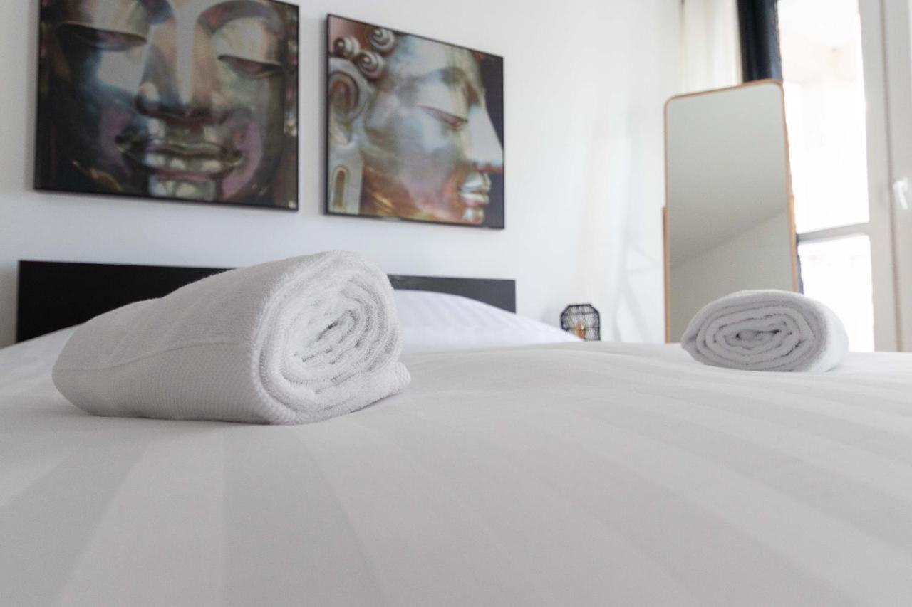 Cabana & Le Grand Appartement Lumineux มากง ภายนอก รูปภาพ